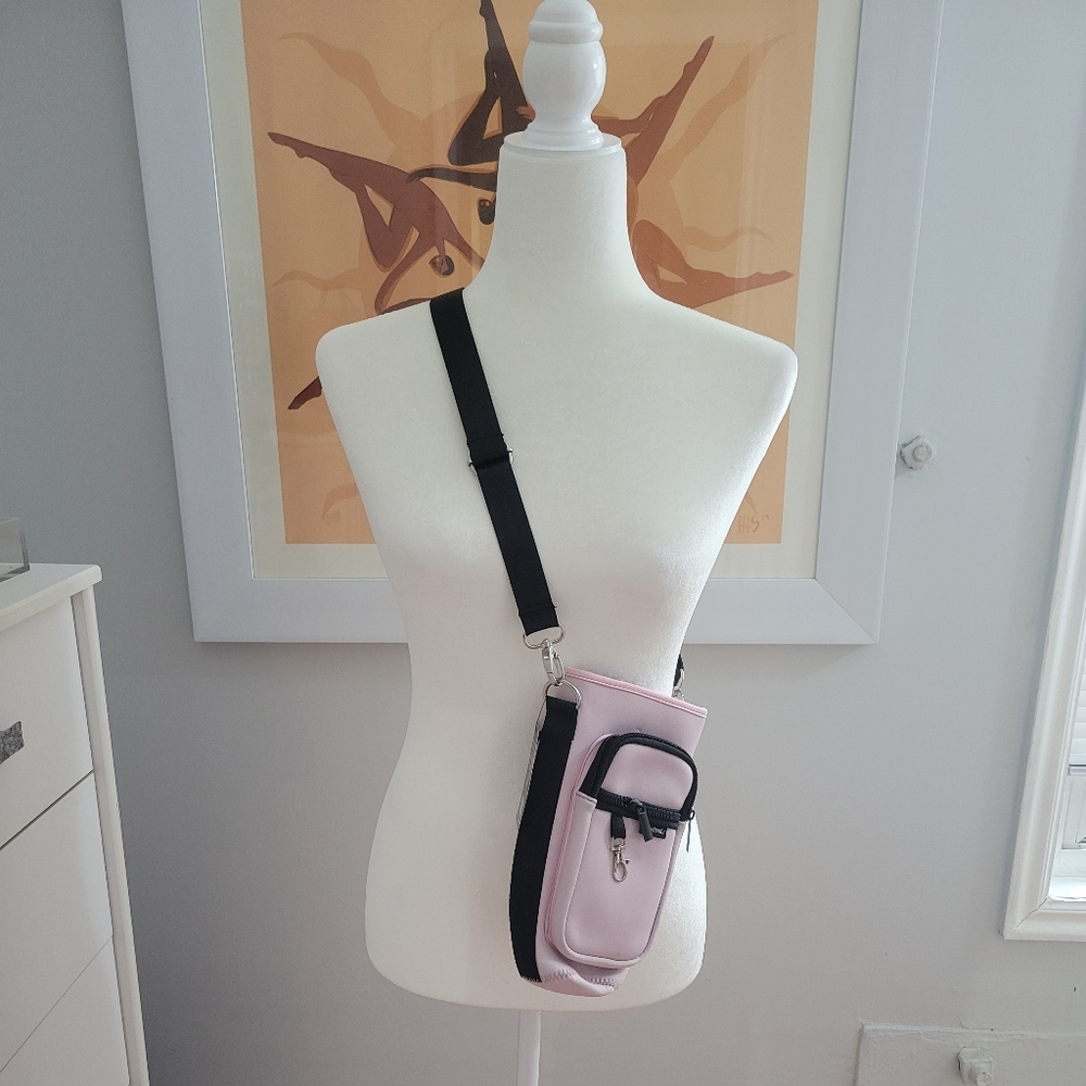 Tumbler Cross Body